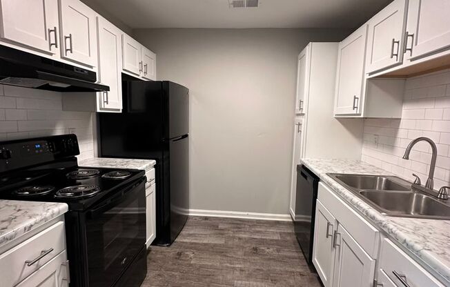 1 bed, 1 bath, 754 sqft, $1,225, Unit D1-208