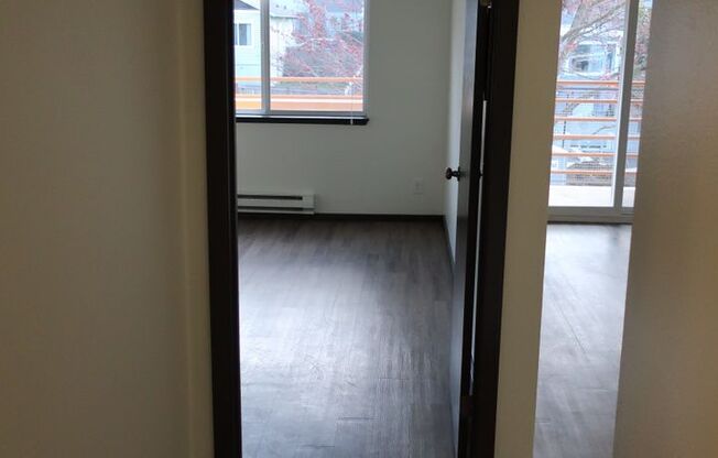 1 bed, 1 bath, $1,695, Unit 308