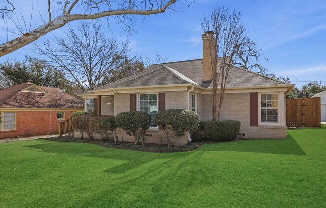 3601 ROGERS AVE