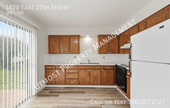 1820 E 27 ST