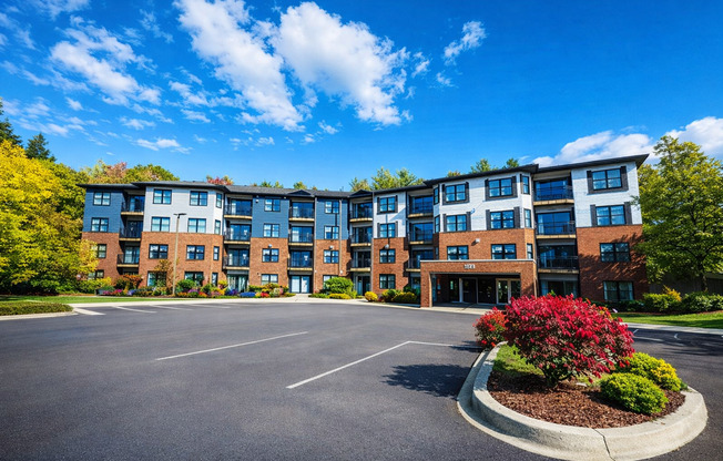 Brook Hill Apartments