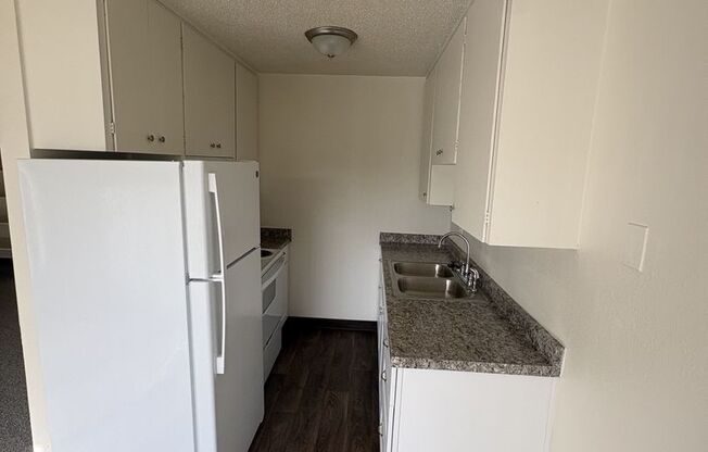 2 beds, 1 bath, 789 sqft, $1,150, Unit 2620-39