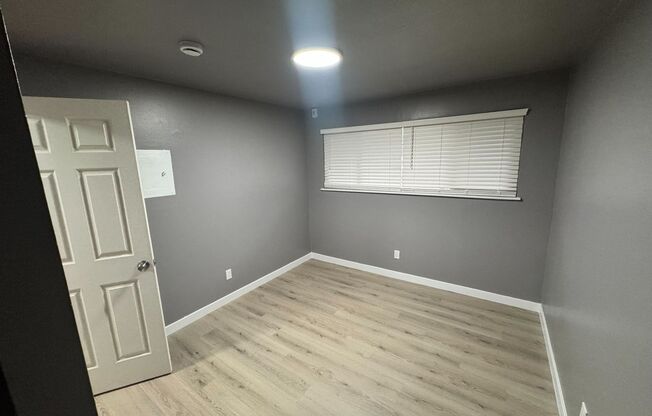 2 beds, 1 bath, 765 sqft, $1,925, Unit Unit 06