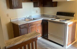 1 bed, 1 bath, $850, Unit 4