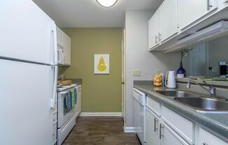 Ashley Oaks Apartments - Apartment Living in Greensboro, NC