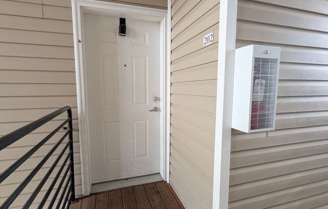 2 beds, 2 baths, 994 sqft, $1,575, Unit E302