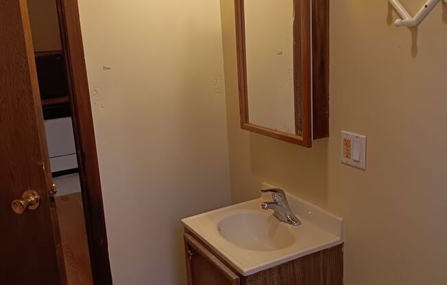 Studio, 1 bath, 216 sqft, $650, Unit P-049