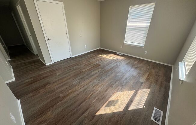 Freshly renovated 3bed/1bath!!