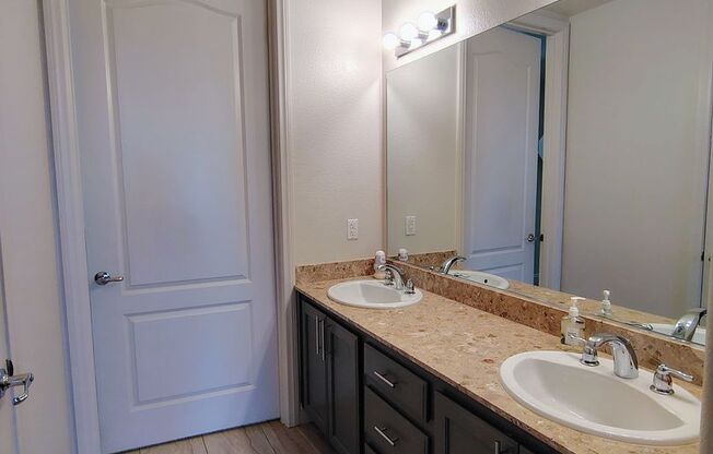 2 beds, 2 baths, $1,650, Unit # 104