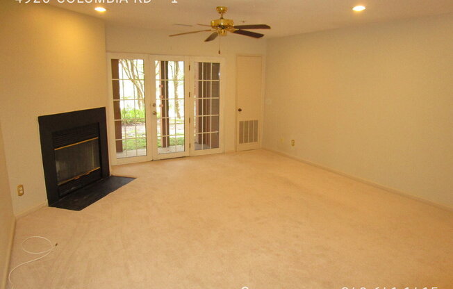4926 COLUMBIA RD