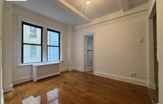 155 EAST 52ND STREET 9E