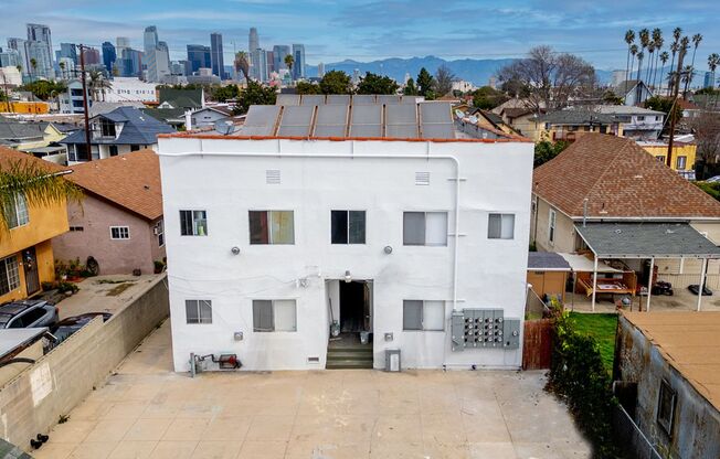 27th Street Studios and One Bedrooms