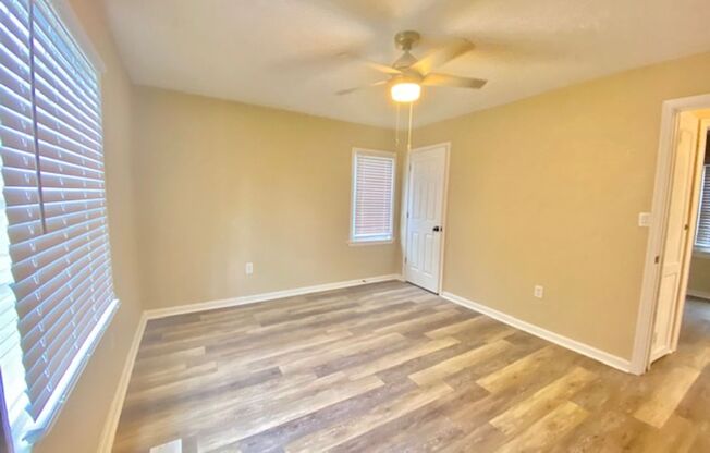 2 beds, 1 bath, $1,550