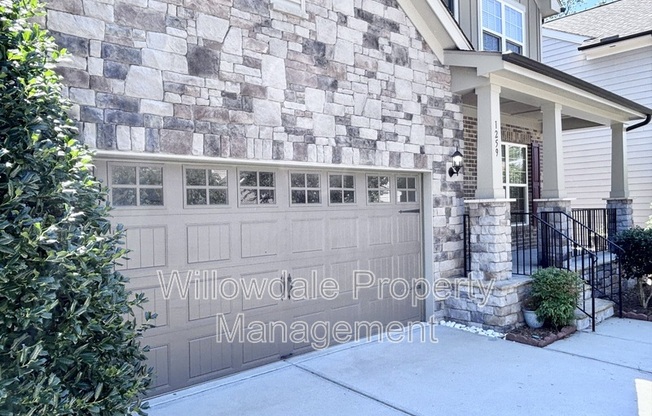 1259 MAGNOLIA ROW TRL