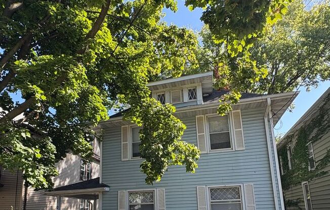Spacious 5BR/2.5BA Home in Madison - Available 8/15/2027