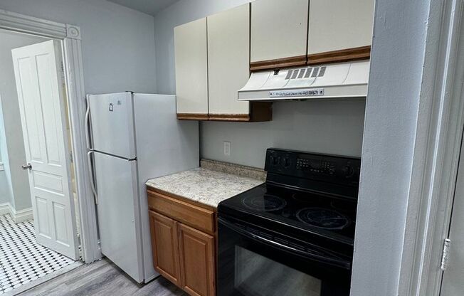 1 bed, 1 bath, $1,395, Unit Unit 41C