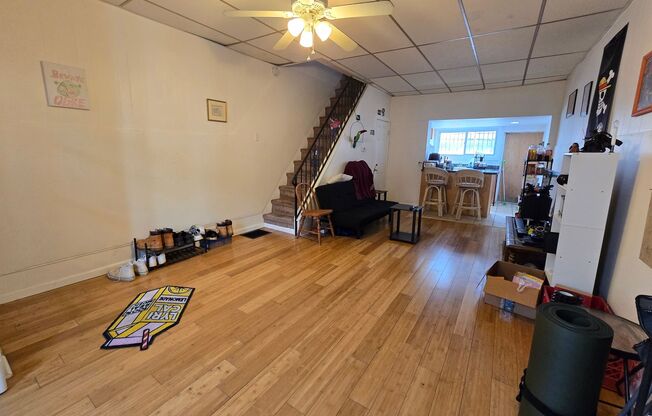 LOVELY 2 BEDROOM BREWERY TOWN HOUSE AVAILABLE JULY 10