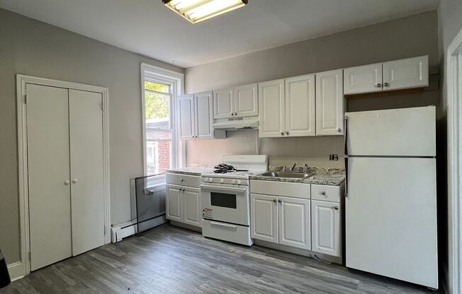 2 beds, 1 bath, 950 sqft, $1,650, Unit 3