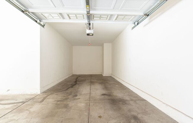 2 beds, 2 baths, $1,750