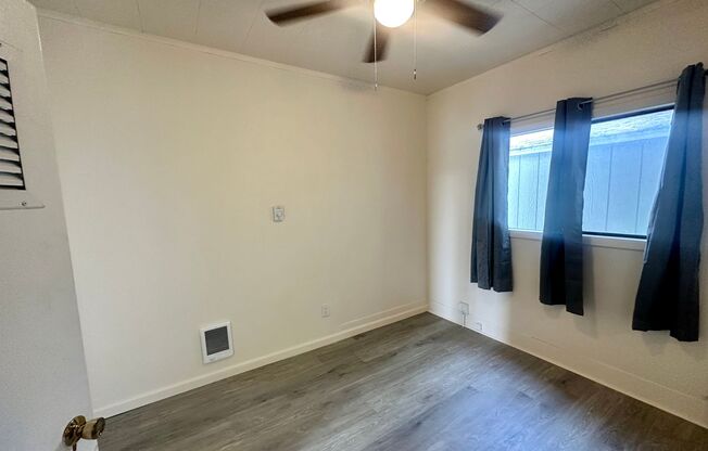 3 beds, 1 bath, $2,400