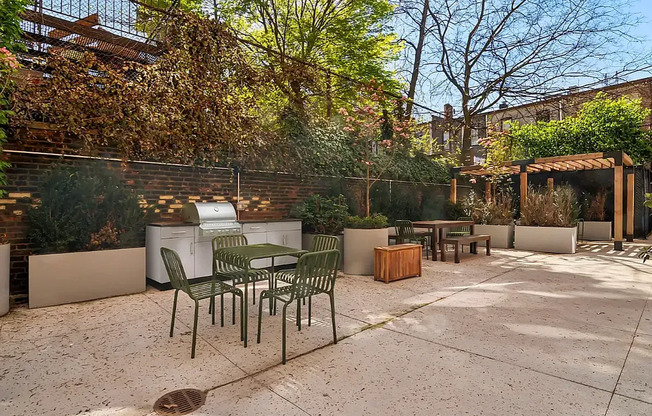 2 beds, 1.5 baths, $5,485, Unit 401
