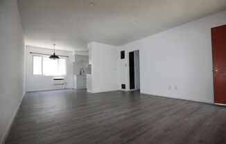 7121 WOODMAN AVE.