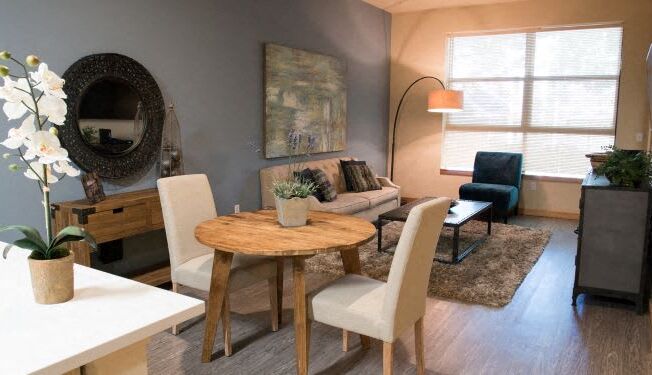 Sacramento Apartments for Rent-Fremont Mews Apartments Living Room