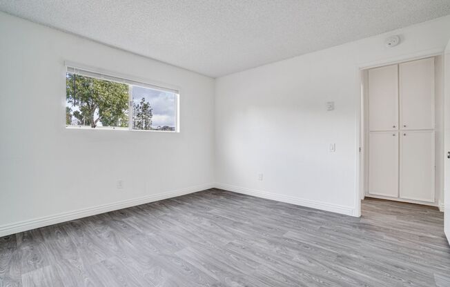 1 bed, 1 bath, 560 sqft, $2,295, Unit 08-37