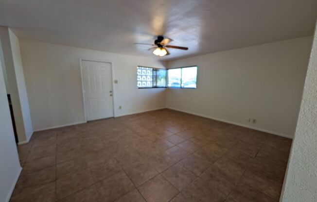 2 Bedroom 1 Bathroom Tempe Home