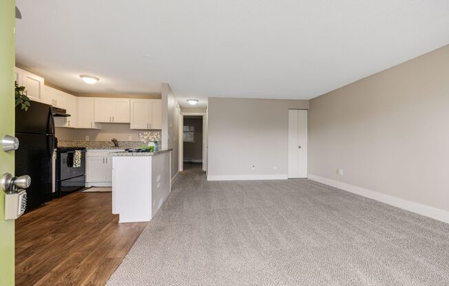 1 bed, 1 bath, 600 sqft, $1,475, Unit 30