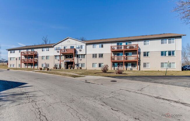 Woodlands Apartment Homes