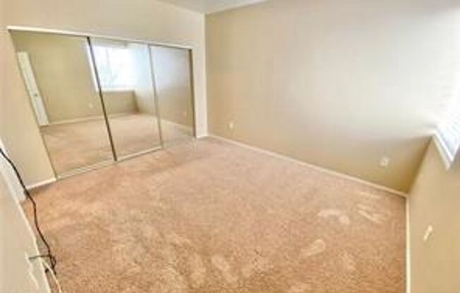 3 beds, 2 baths, $1,750, Unit # 2020