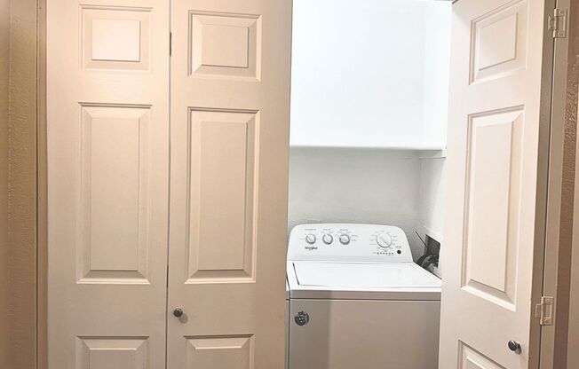 2 beds, 2 baths, 986 sqft, $2,595, Unit 507