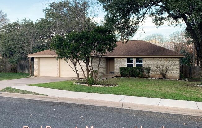 Beautifully Renovated 4/2 One story Georgetown Property.