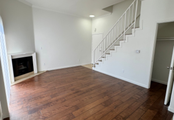 13022 Riverside Dr 9