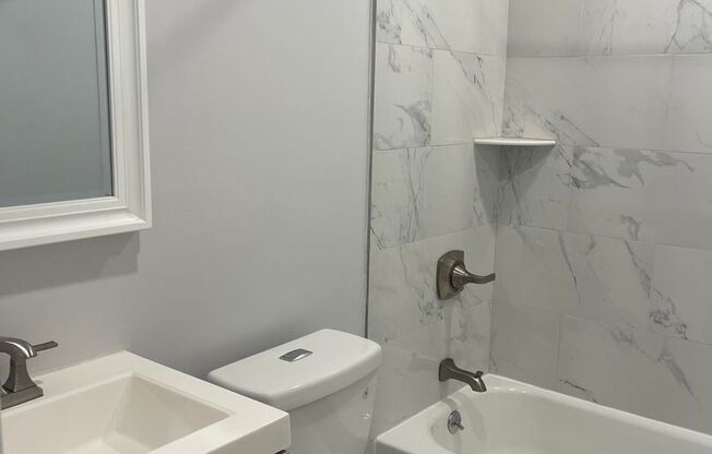 2 beds, 2 baths, 1,000 sqft, $1,695, Unit B1