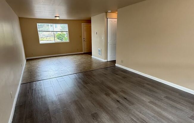 1 bed, 1 bath, 750 sqft, $1,400, Unit 2365 - 104
