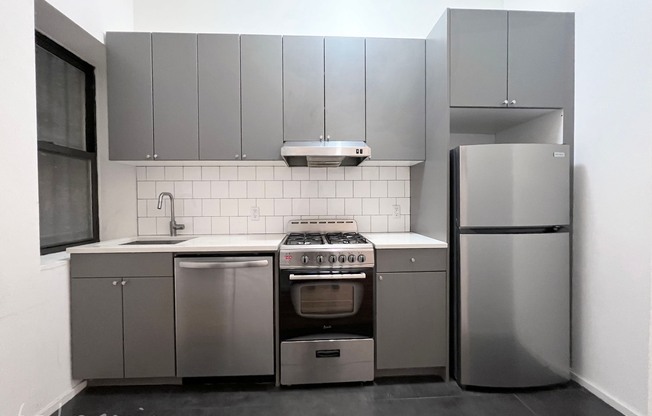 141 W 113 ST