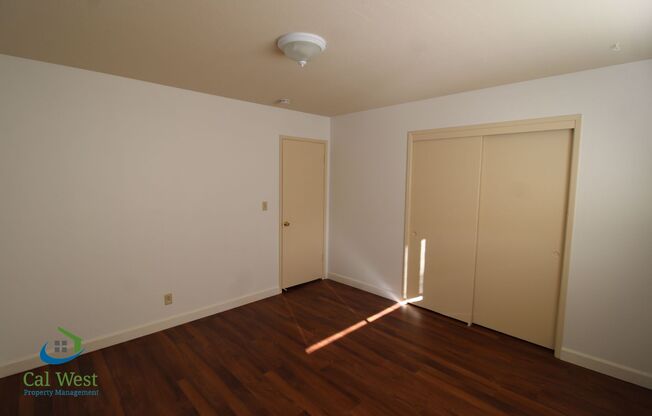 2 beds, 1 bath, $2,495, Unit 4