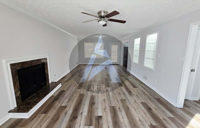 4433 COOPERS CRK DR SE