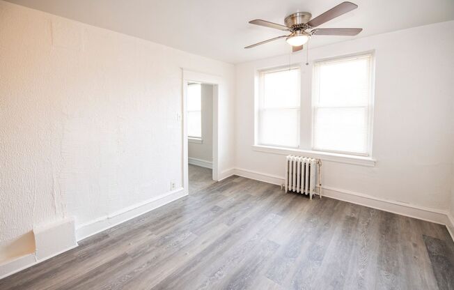 Studio, 1 bath, 450 sqft, $945, Unit 103-A106