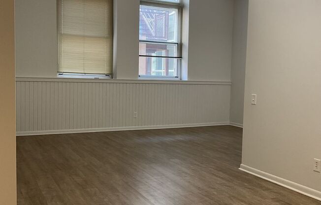 Studio, 1 bath, $1,395