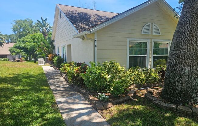 Stylish Palm Harbor Home in Bentley Park – Modern Comfort & Prime Location!