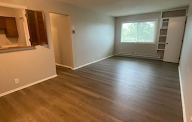 Country Park Apartments