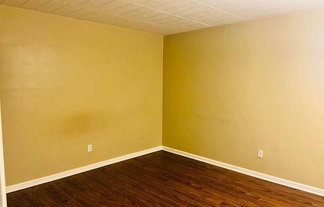 1 bed, 1 bath, 600 sqft, $835, Unit MD 35