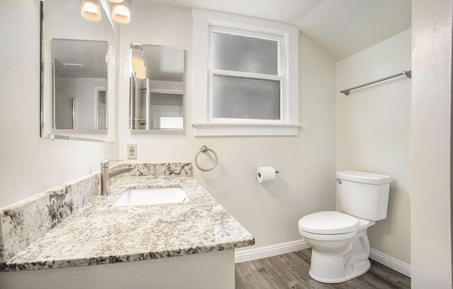 1 bed, 1 bath, $1,995, Unit 1907 Willow Street - LU