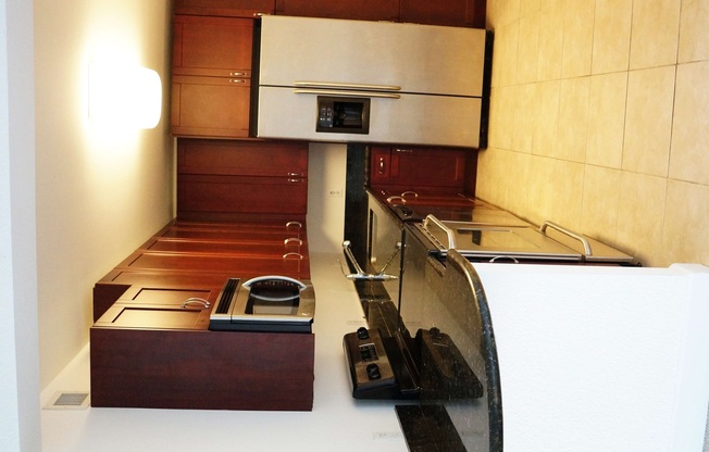 1 bed, 1 bath, 900 sqft, $2,450, Unit PH109