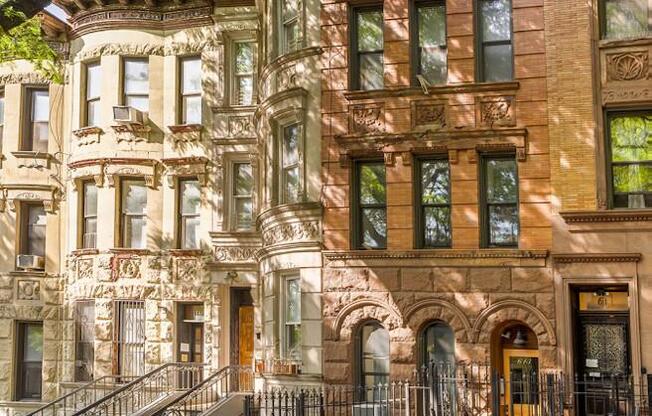 613 W 138 ST