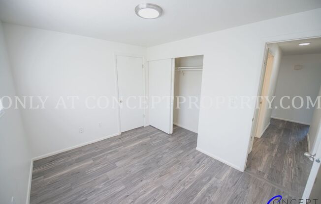 2 beds, 1 bath, 840 sqft, $1,100, Unit 16