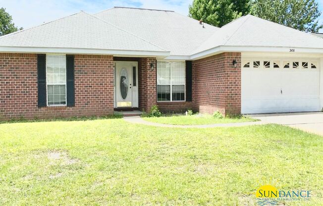 Gorgeous 4 Bedroom Home in Navarre!